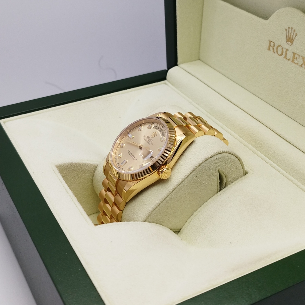 -데이데이트-YG-우측